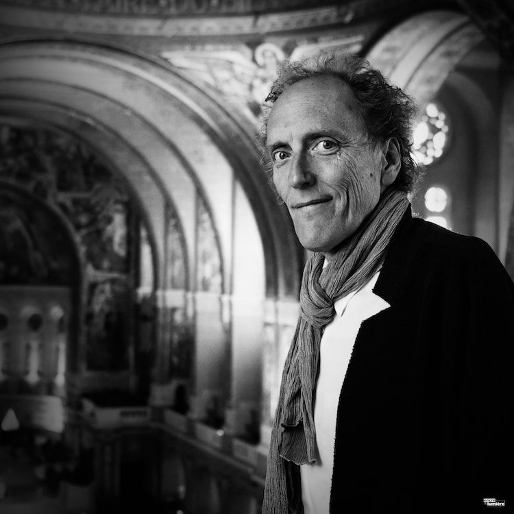 Portrait de Marc Hollogne