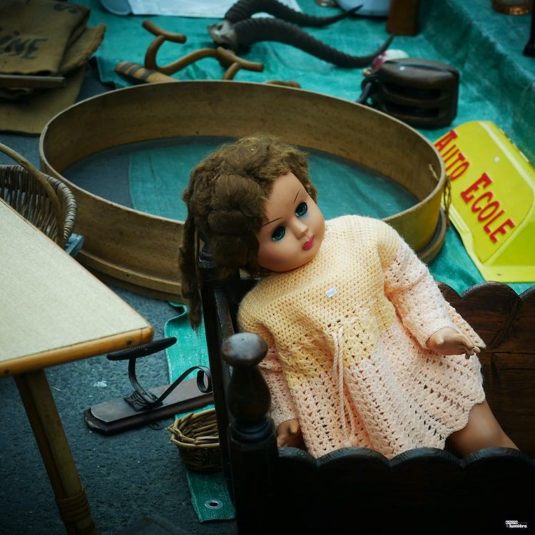 poupée ancienne, brocantes, vide-grenier, foire à tout - Photo : Antoine Fantin