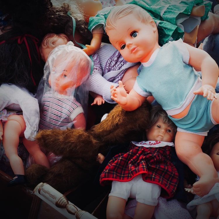 poupée barbie, brocantes, vide-grenier, foire à tout - Photo : Antoine Fantin